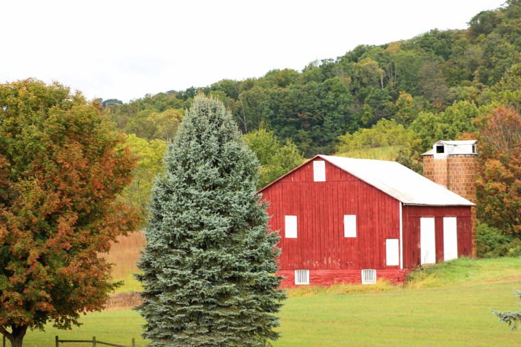 edit-red barn from distance